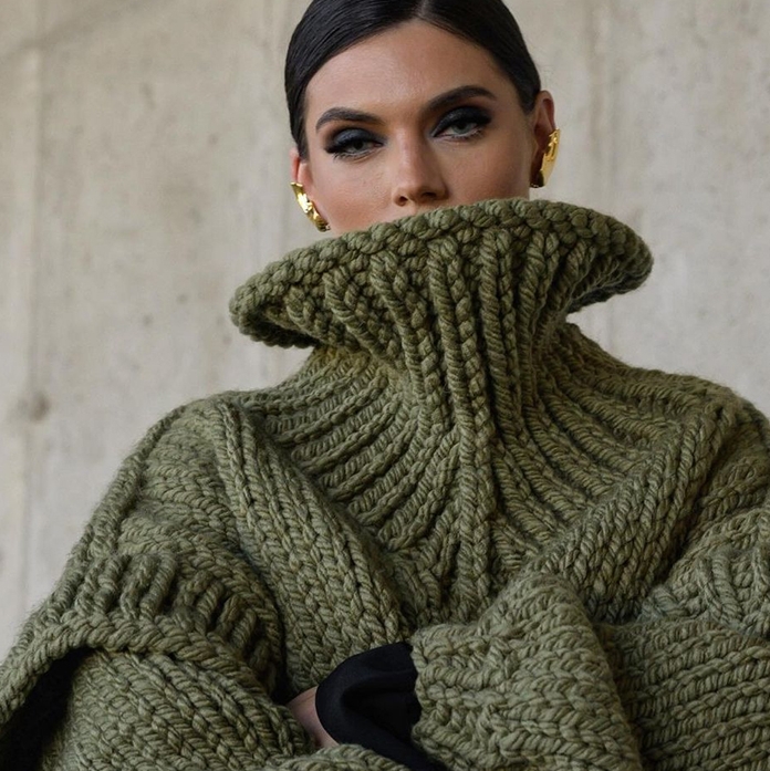 The Modern Way to Source Wholesale Women’s Oversized Sweaters