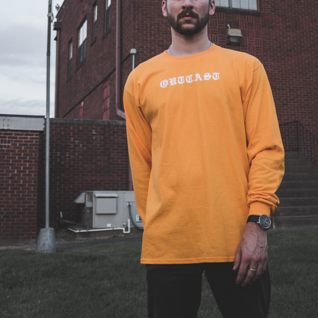 The 5 Best Wholesale Long Sleeve Shirt Suppliers for Men