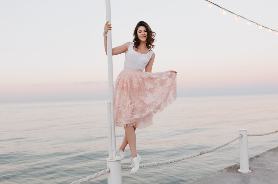 Wholesale White Chiffon Skirt