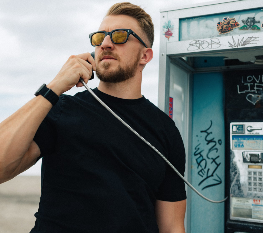 Beyond Monochrome: Unveiling the Allure of Wholesale Black Tees for Men