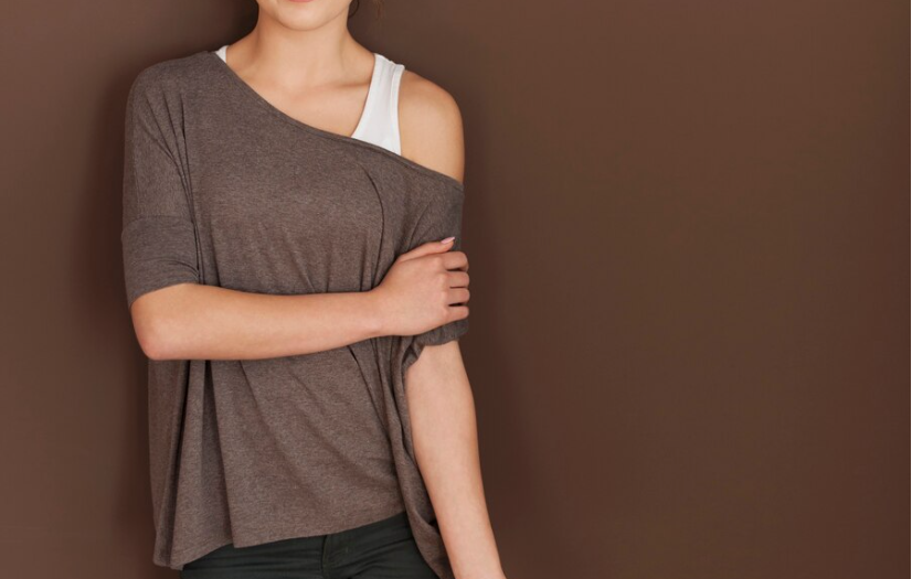 Women Off Shoulder T-Shirt Wholesale: Fashion Trends and Stylish Ensembles