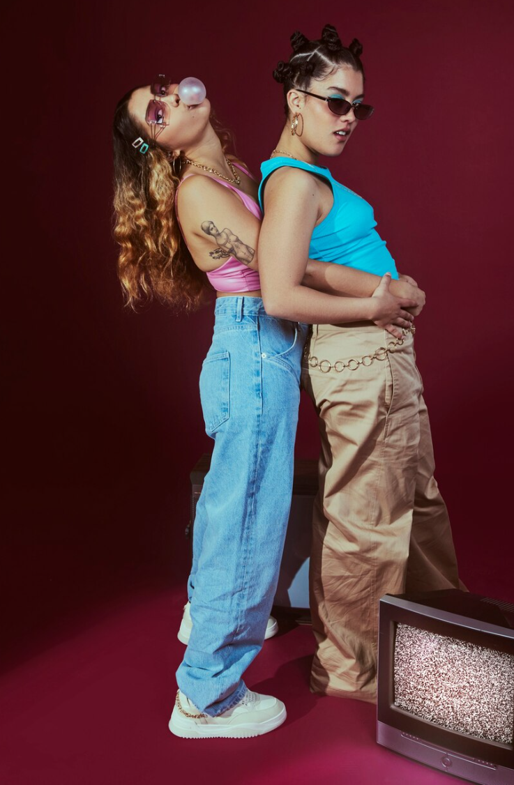 baggy jeans 90s